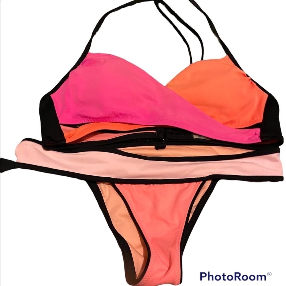 Victoria’s secret’s bikini bottoms🏖 - Picture 4 of 4